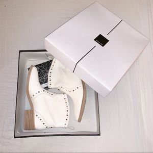 Dolce Vita • Tobin Booties